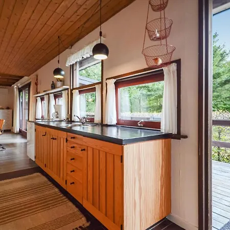 Дом отдыха 3 Bedroom Stunning In